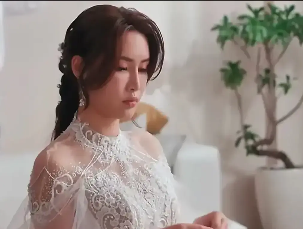《苏畅-小凤新婚》完整未删减版-艾熙演绎怀旧台味风情-4K高清免费在线观看-苏畅-小凤新婚网盘资源下载